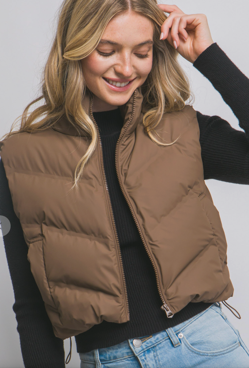 Cali Cropped Puffer Vest ( Chocolate)
