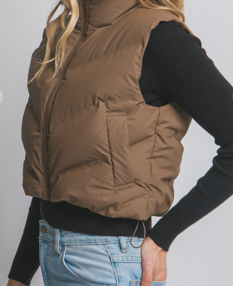 Cali Cropped Puffer Vest ( Chocolate)